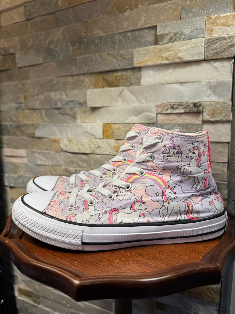 Womans Sz 6 Converse Chuck Taylor All Star High Top Pastel Unicorn Castles Shoes